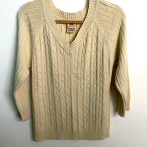 XL beige 3/4 sleeve sweater